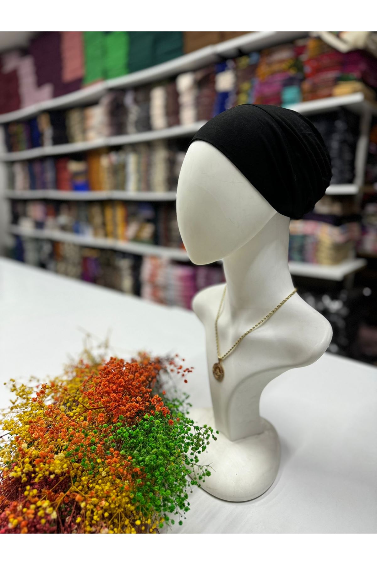 Likralı Geçme Bone Siyah 