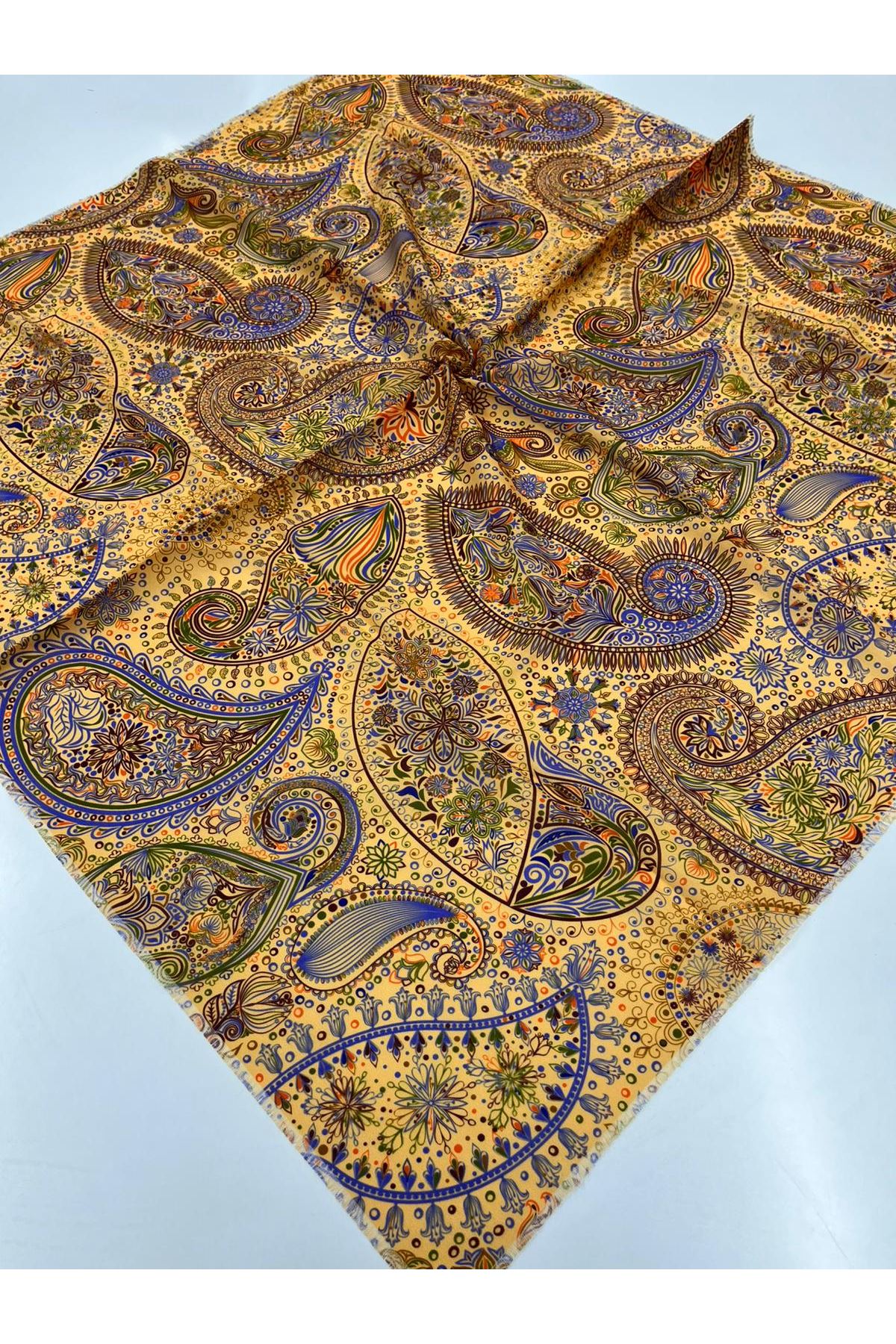 Koton Eşarp Reya Modeli  