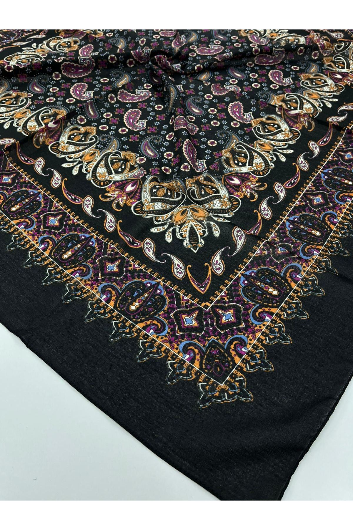 Çini Etnik Desen Naturel Eşarp    