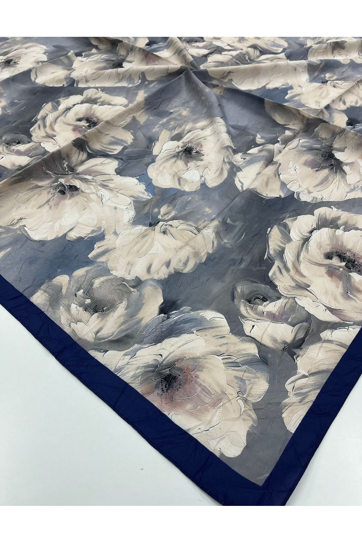 Gül Desen Bambu Kraş Eşarp 