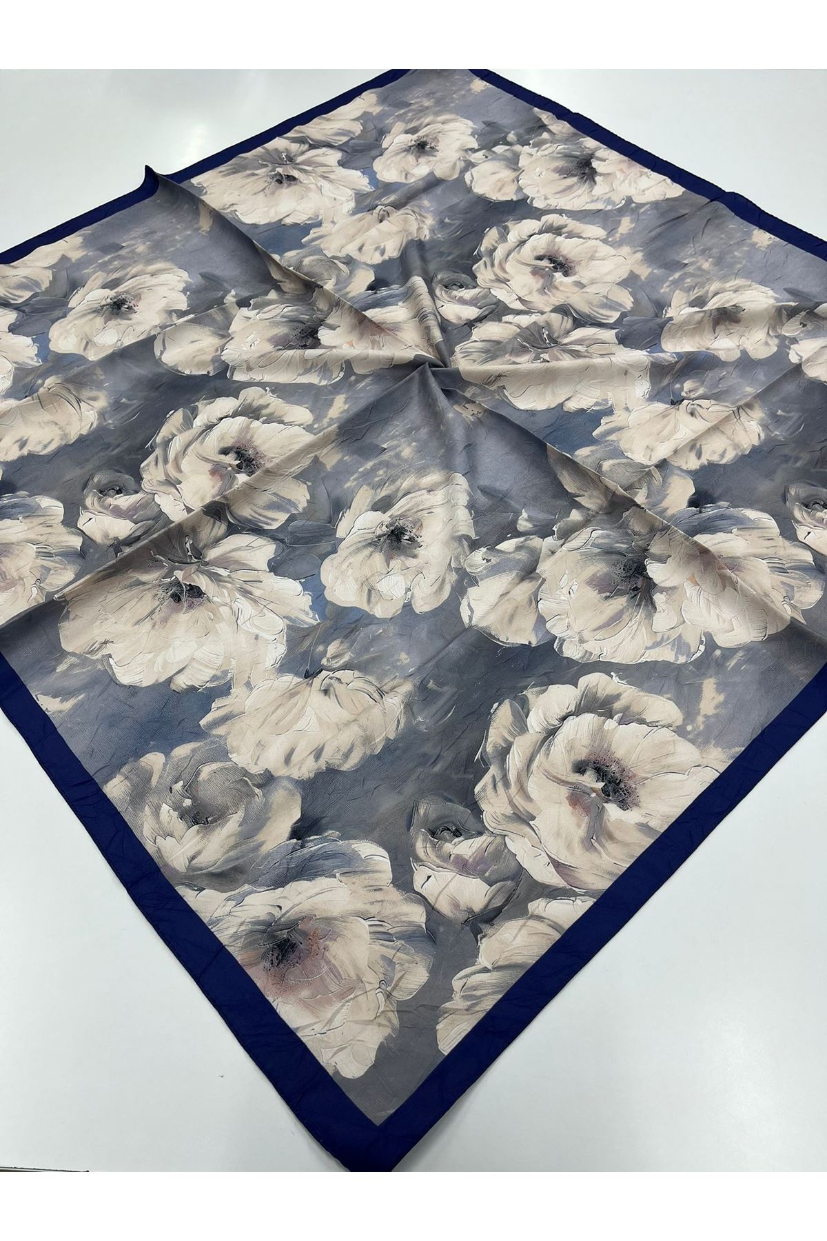 Gül Desen Bambu Kraş Eşarp 