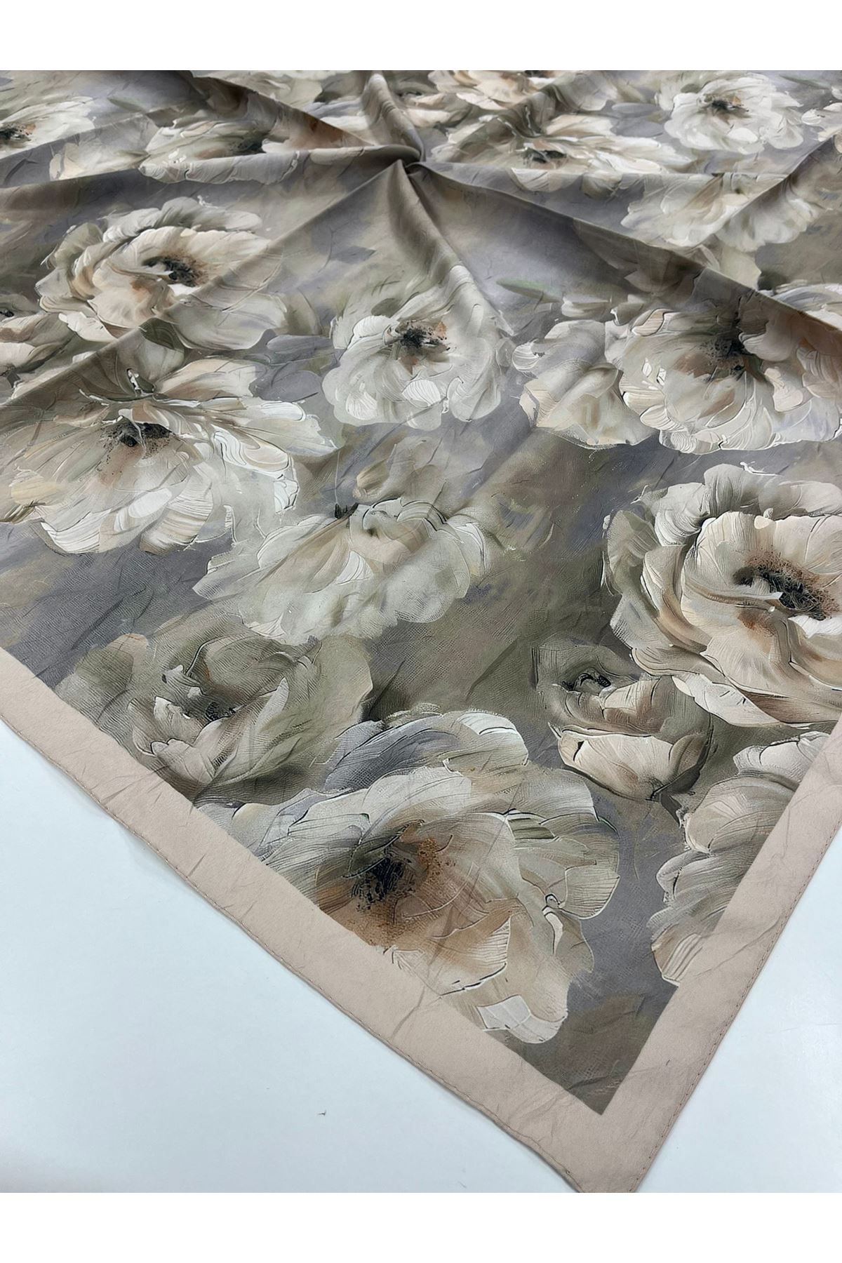 Gül Desen Bambu Kraş Eşarp   