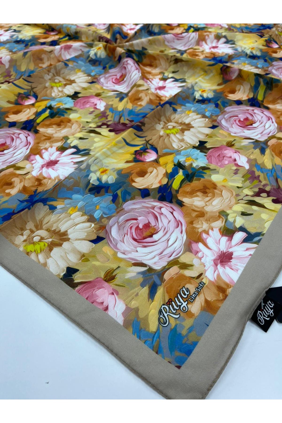 Rüya Lina Şakayık Desen Soft Eşarp   