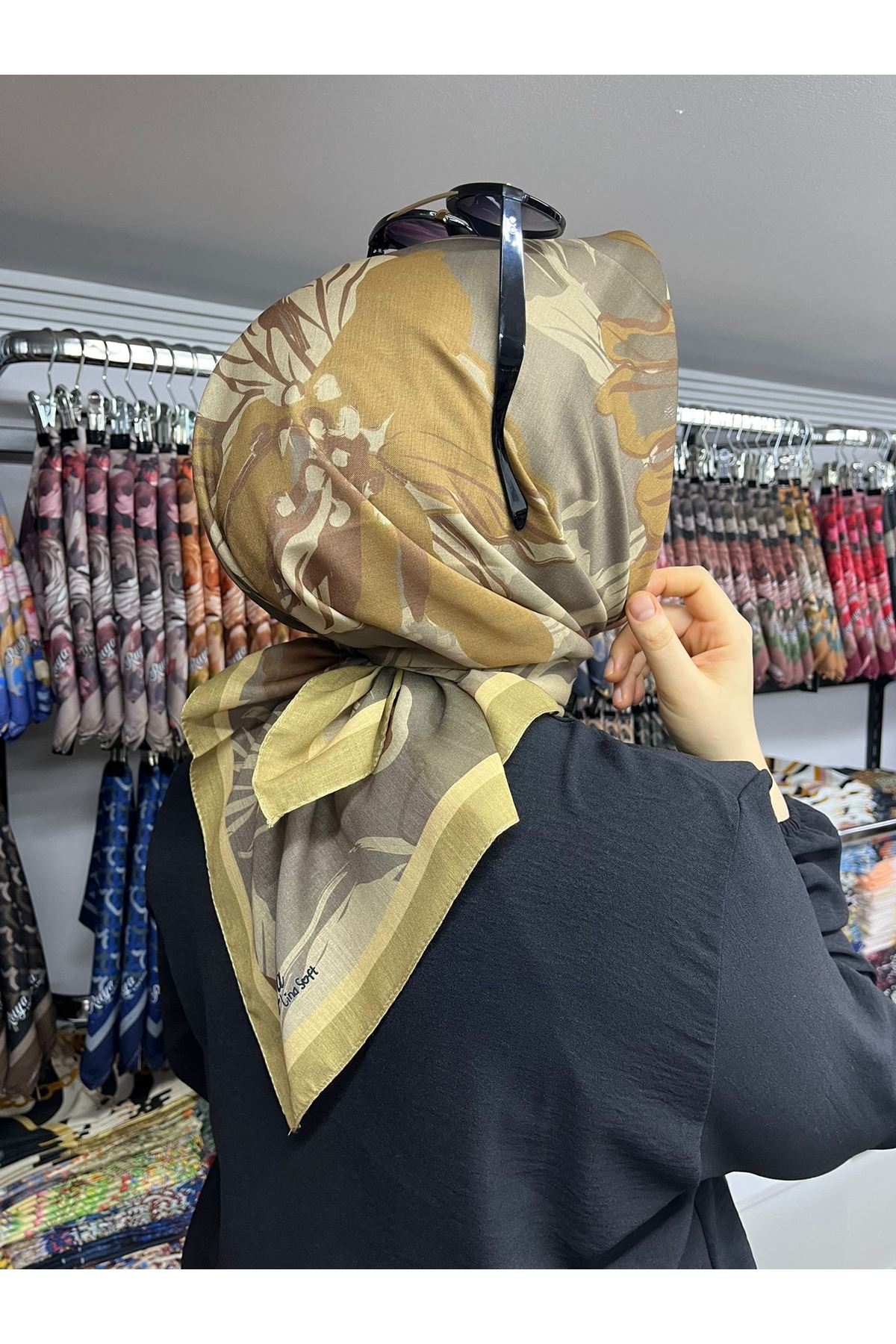 Rüya Lina Nergis Desen Soft Eşarp 