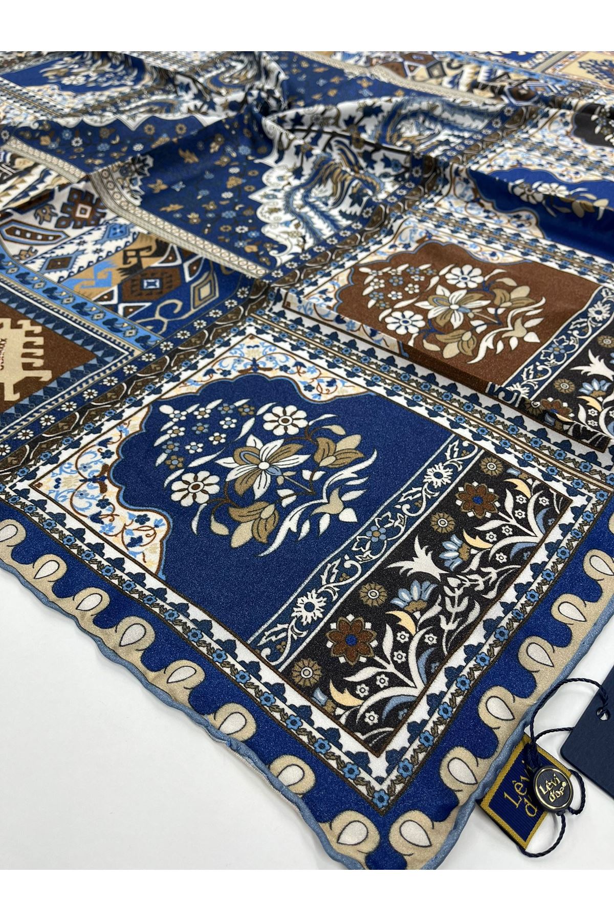 Levidor Kristal Eşarp Kod:1205   