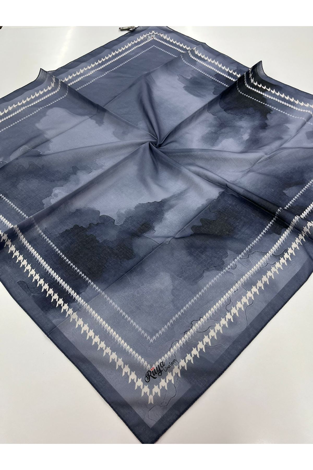 Rüya Lina Kazayağı Desen Soft Eşarp 