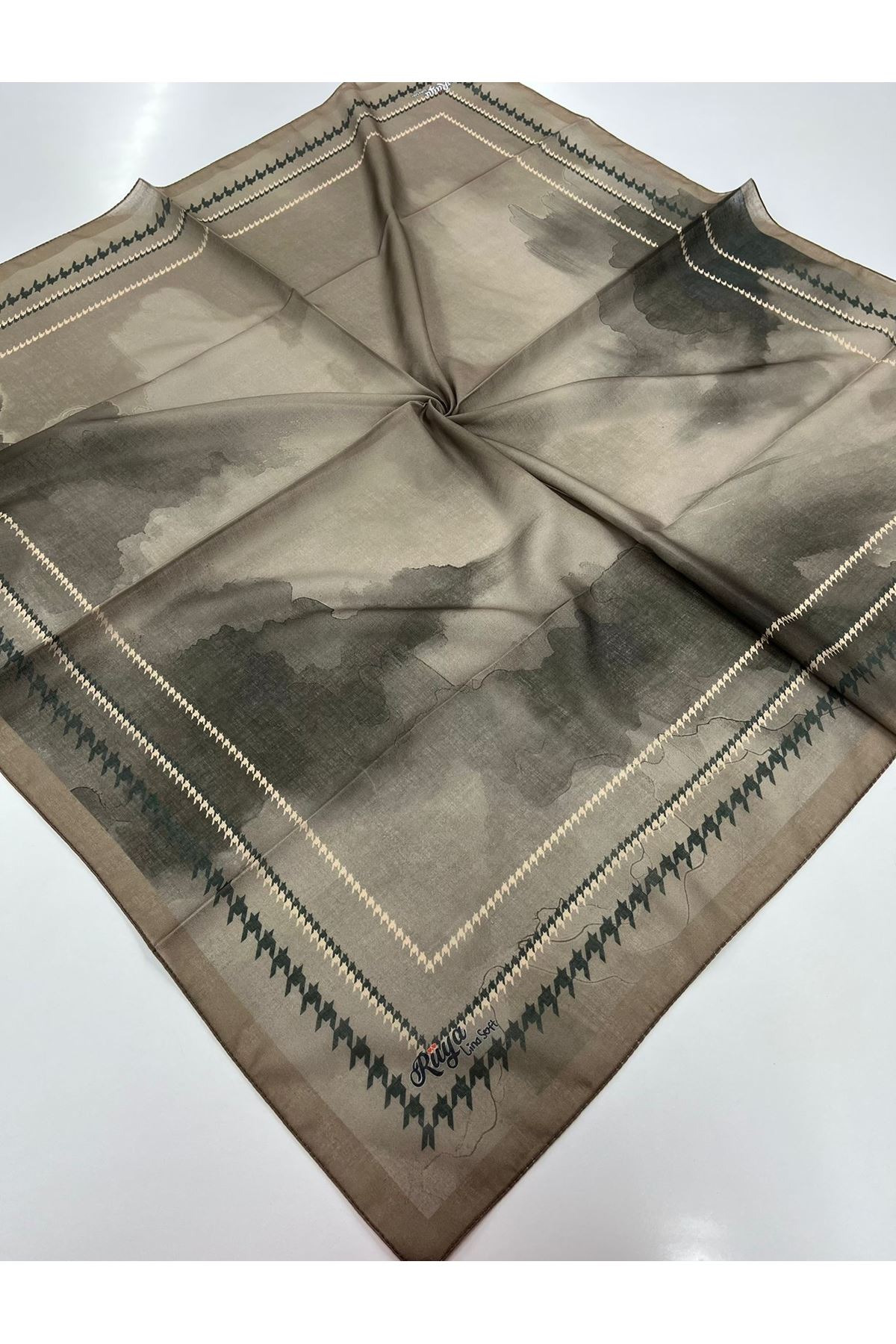 Rüya Lina Kazayağı Desen Soft Eşarp  