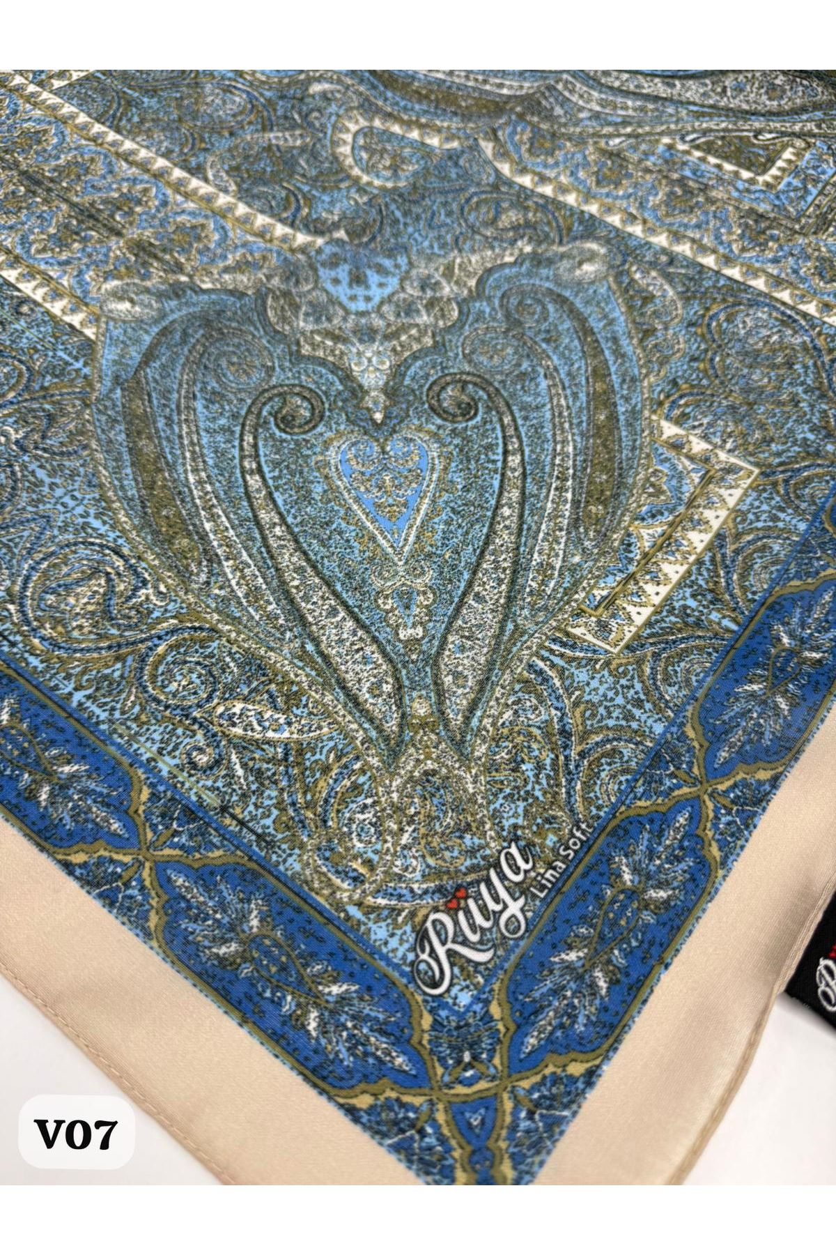 Rüya Lina Etnik Desen Soft Eşarp Kod: 0071 - V07