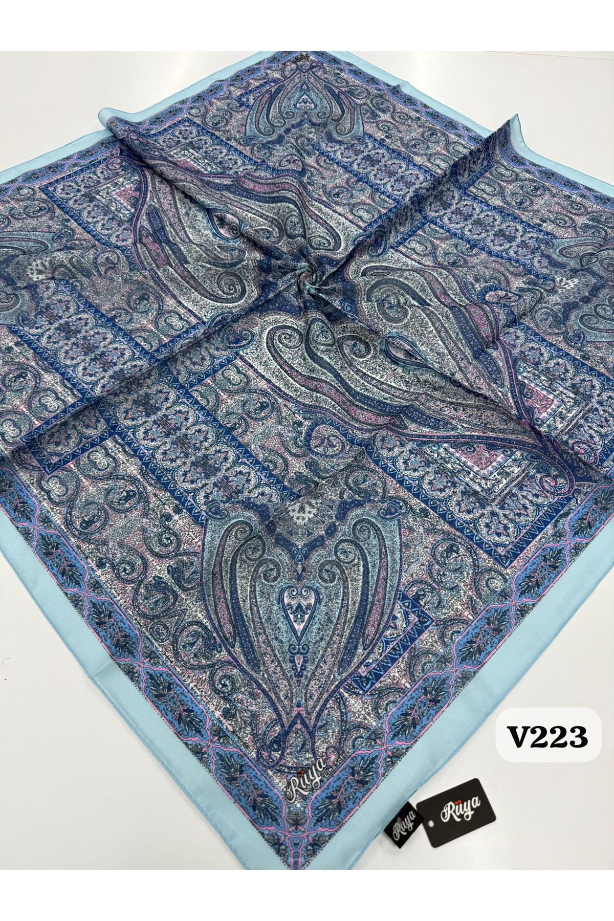 Rüya Lina Etnik Desen Soft Eşarp Kod: 0071 - V223