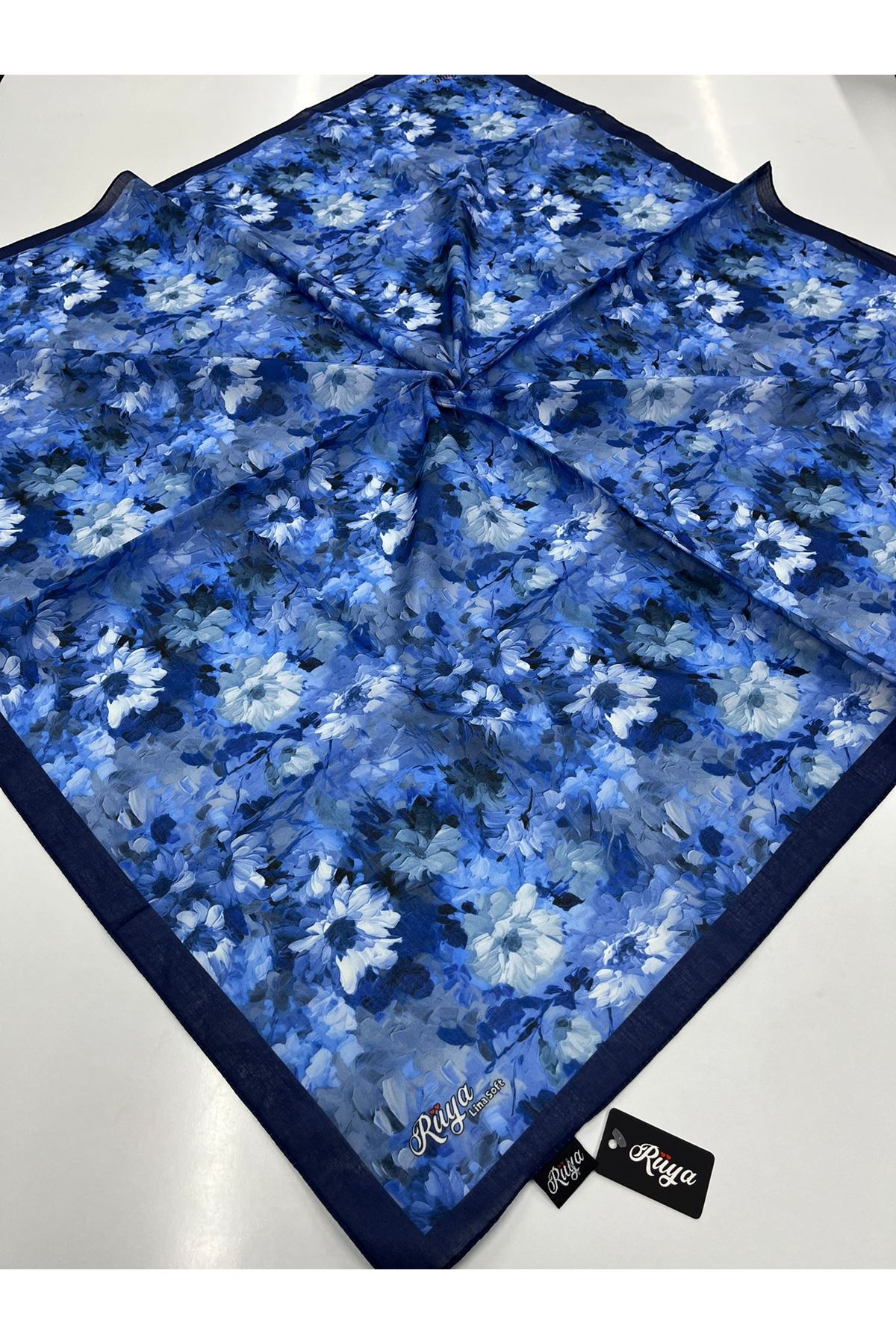 Rüya Lina Çiçek Desen Soft Eşarp