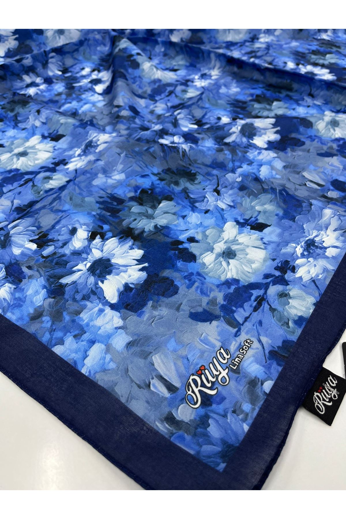 Rüya Lina Çiçek Desen Soft Eşarp