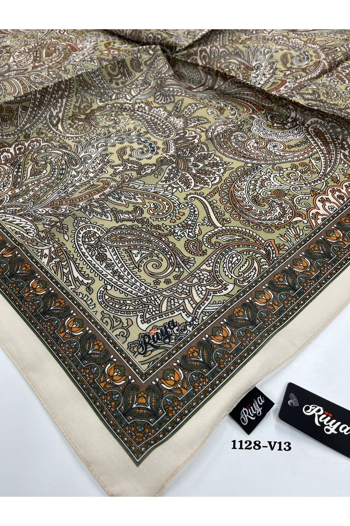 Rüya Lina Etnik Desen Soft Eşarp Kod: 1128 - V13