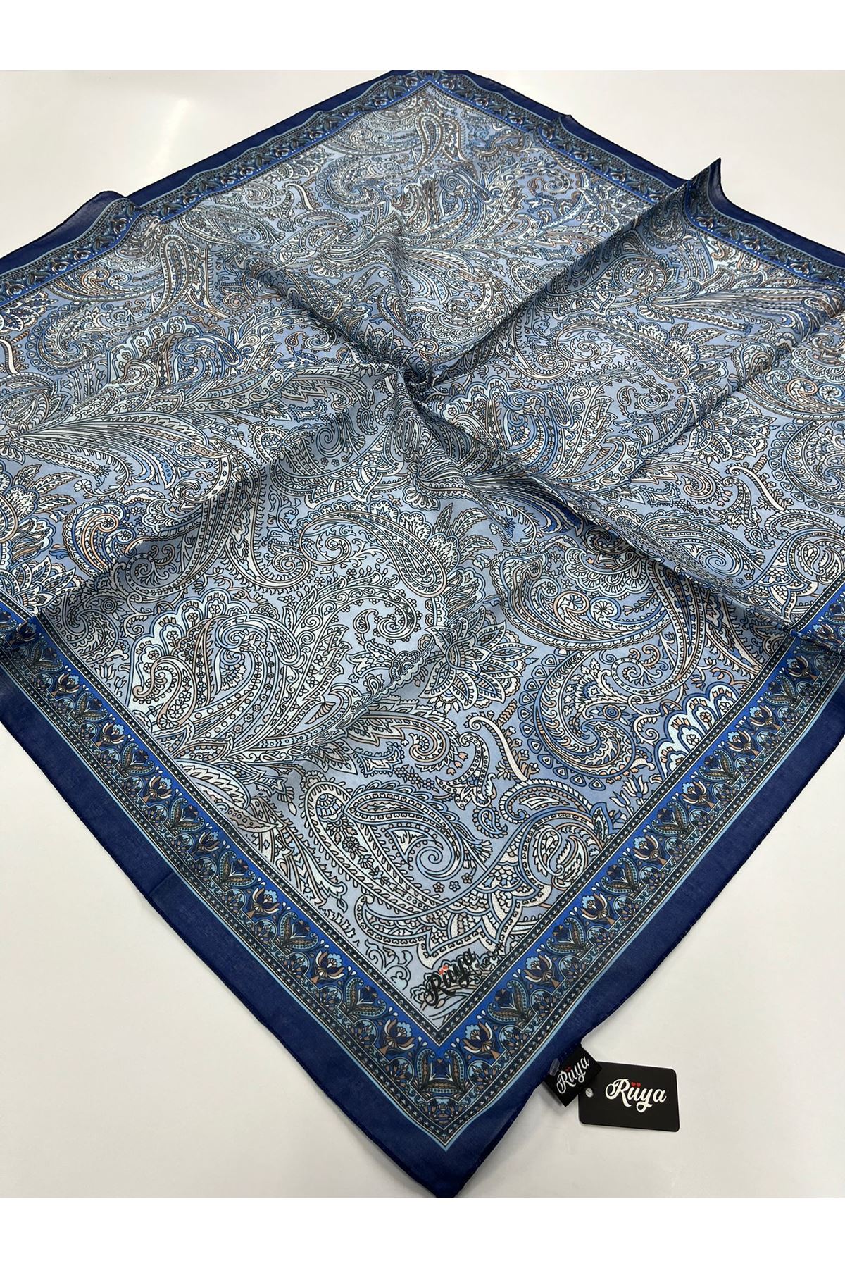 Rüya Lina Etnik Desen Soft Eşarp Kod: 1128