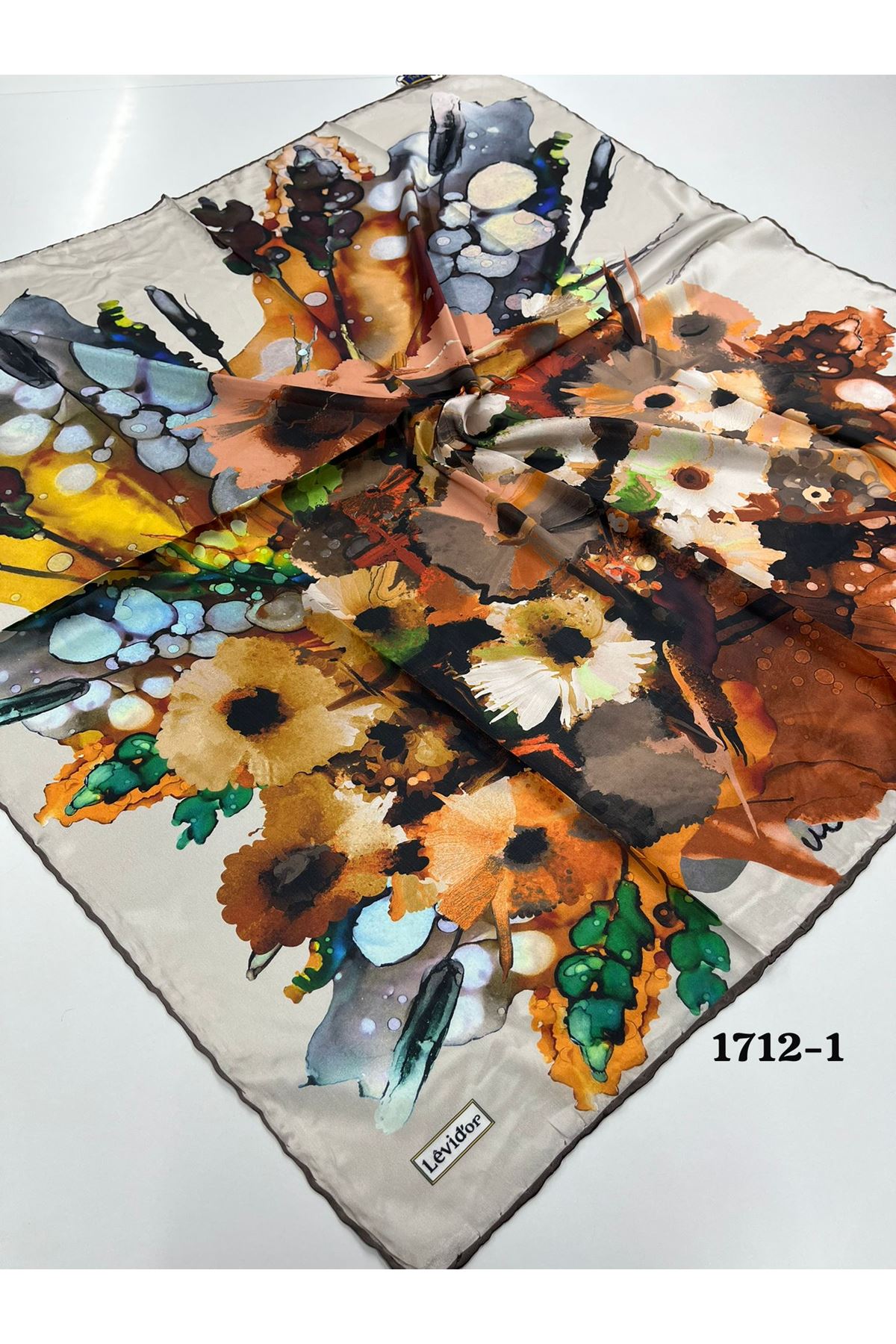 Levidor Hint İpeği Eşarp Kod: 1712 - 1