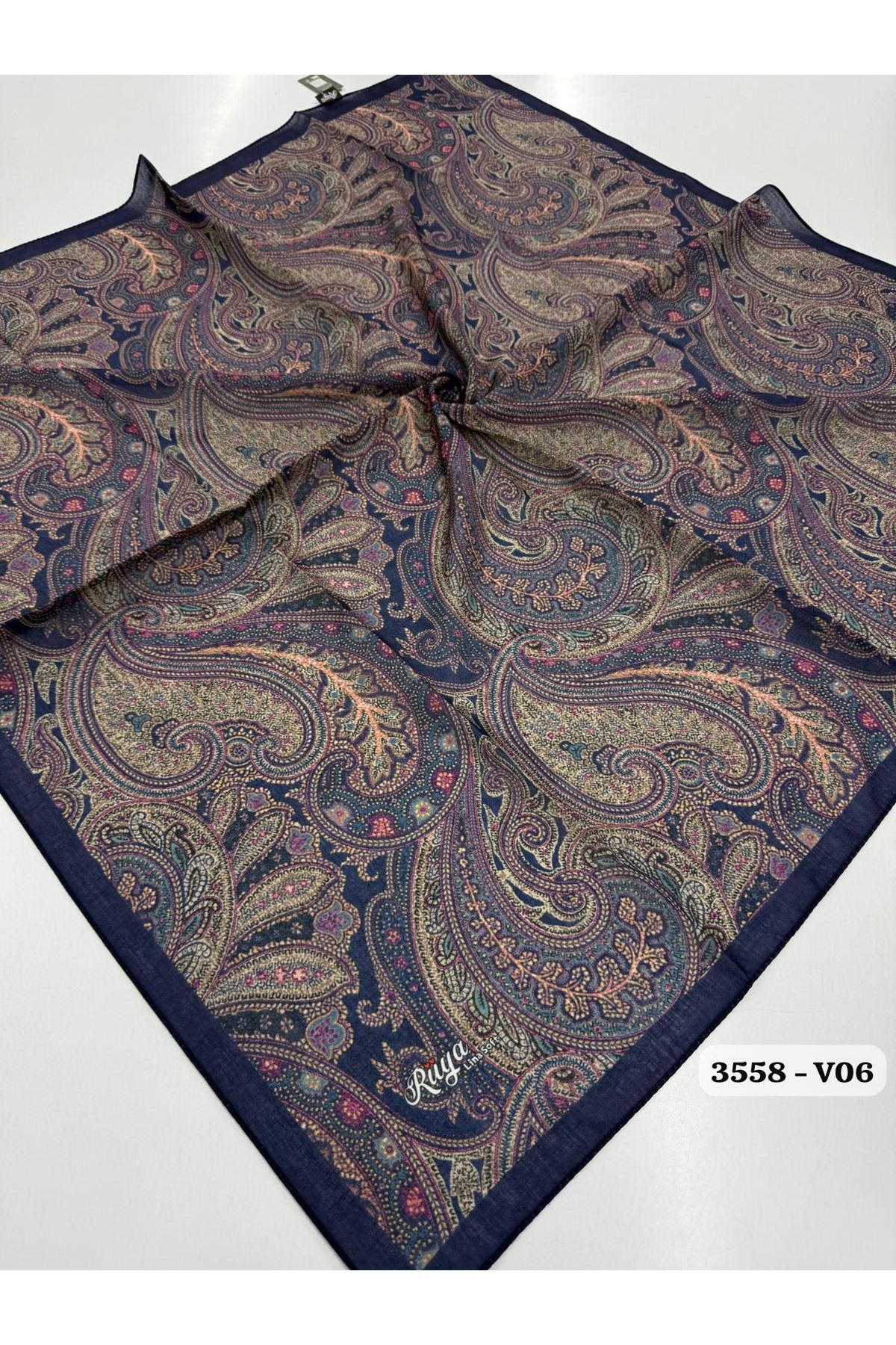 Rüya Lina Etnik Desen Soft Eşarp Kod: 3558 - V06