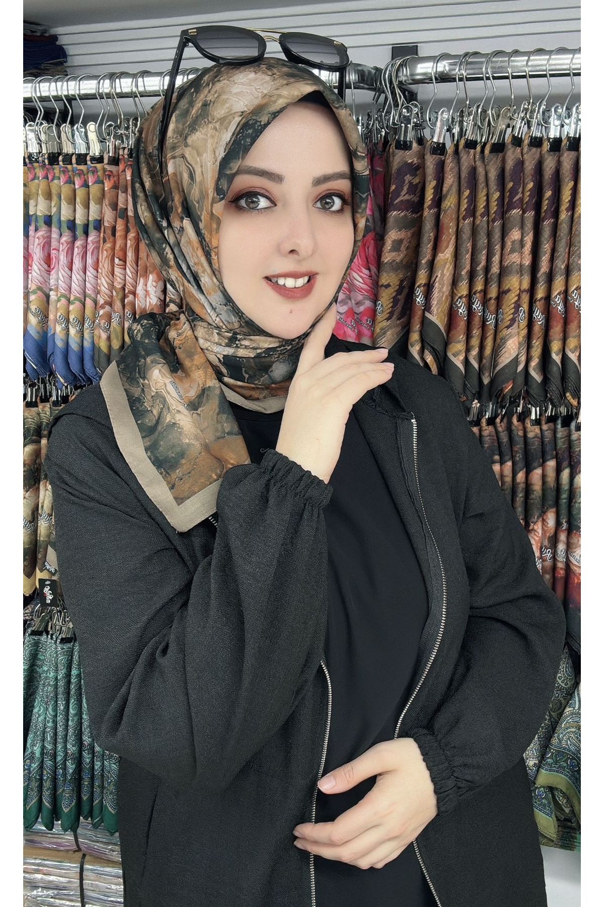 Rüya Lina Alsu Desen Soft Eşarp Kod: 3570 - V22