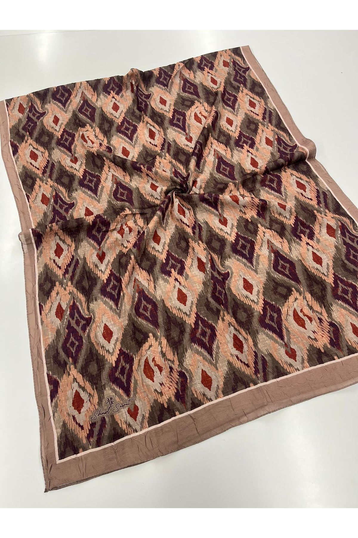 Retro Desen Kraş Şal