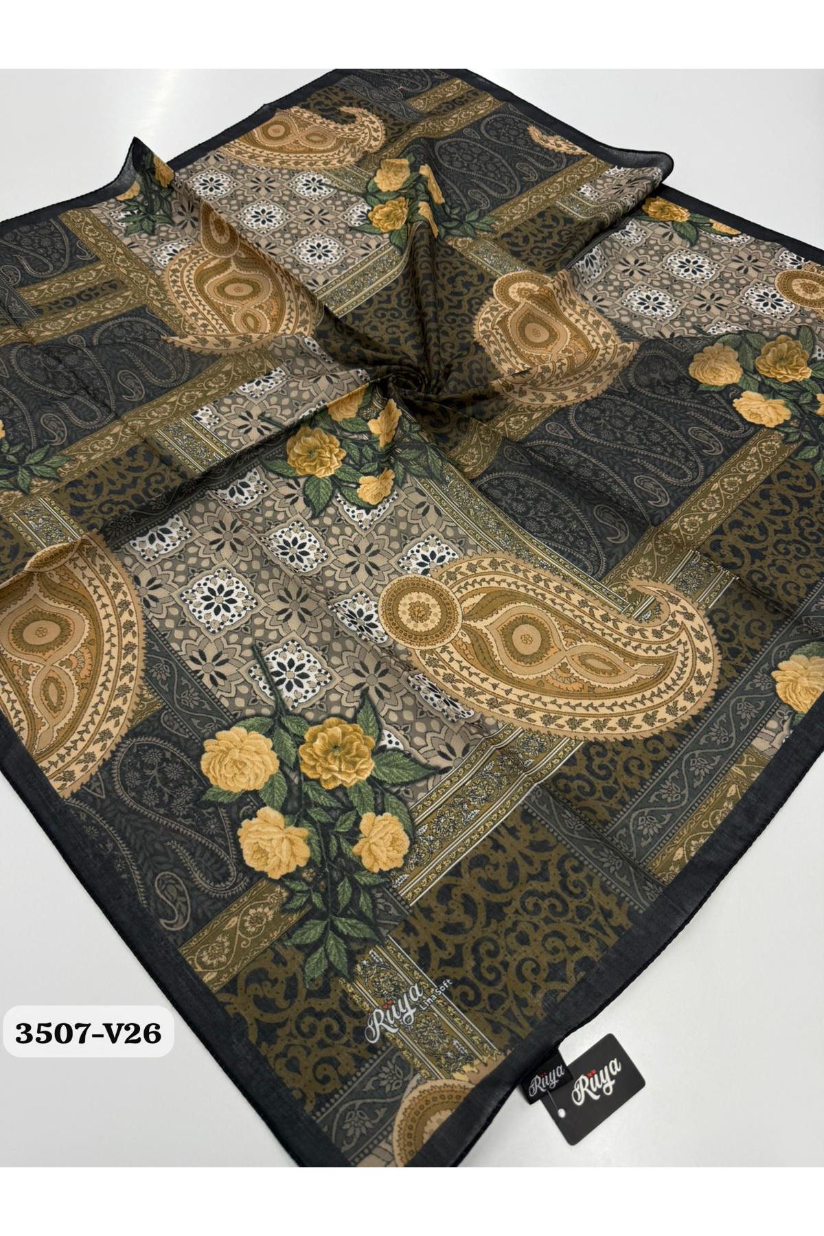 Rüya Lina Güllü Desen Soft Eşarp Kod: 3507 - V26