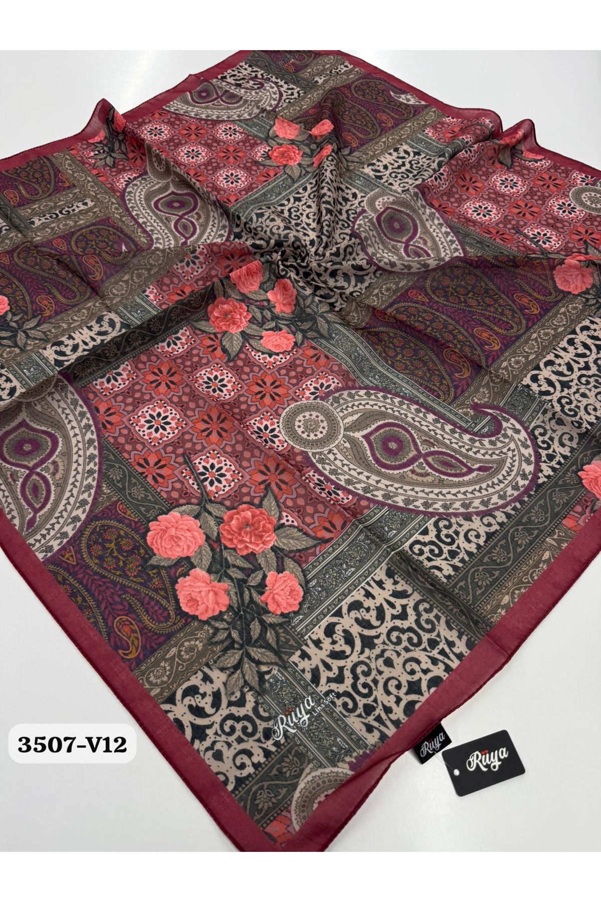 Rüya Lina Güllü Desen Soft Eşarp Kod: 3507 - V12