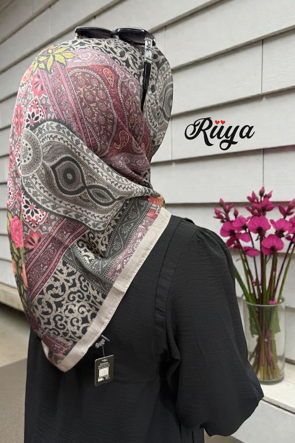 Rüya Lina Güllü Desen Soft Eşarp Kod: 3507 - V06