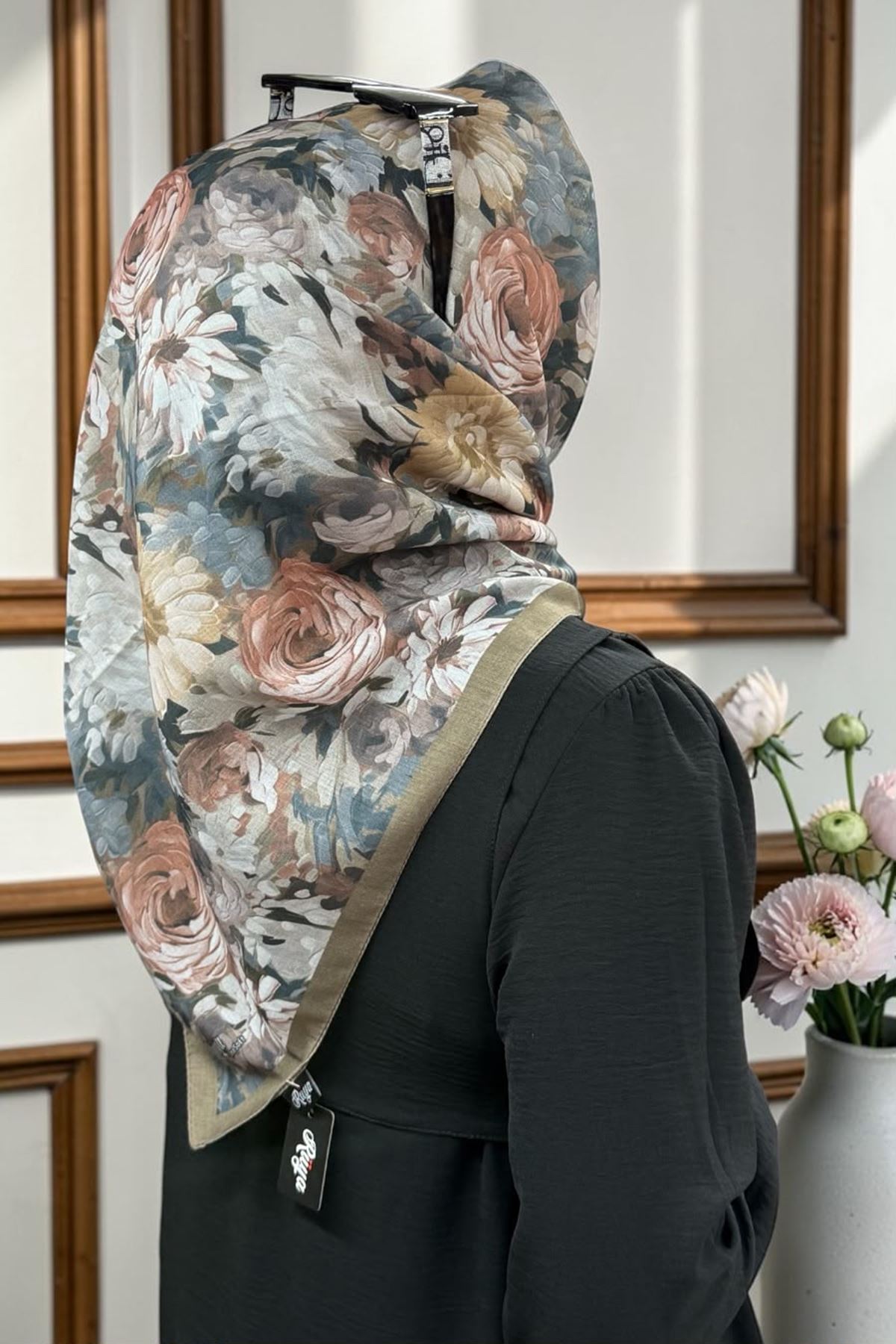 Rüya Lina Şakayık Desen Soft Eşarp  