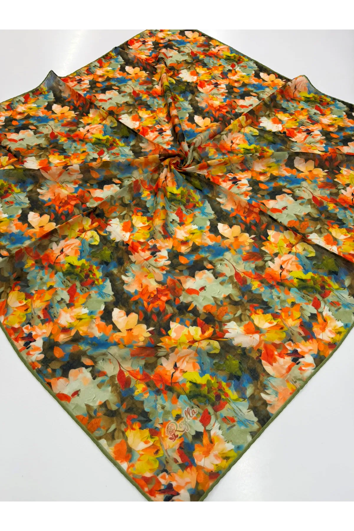 Rozella Soft Eşarp Batik Desen