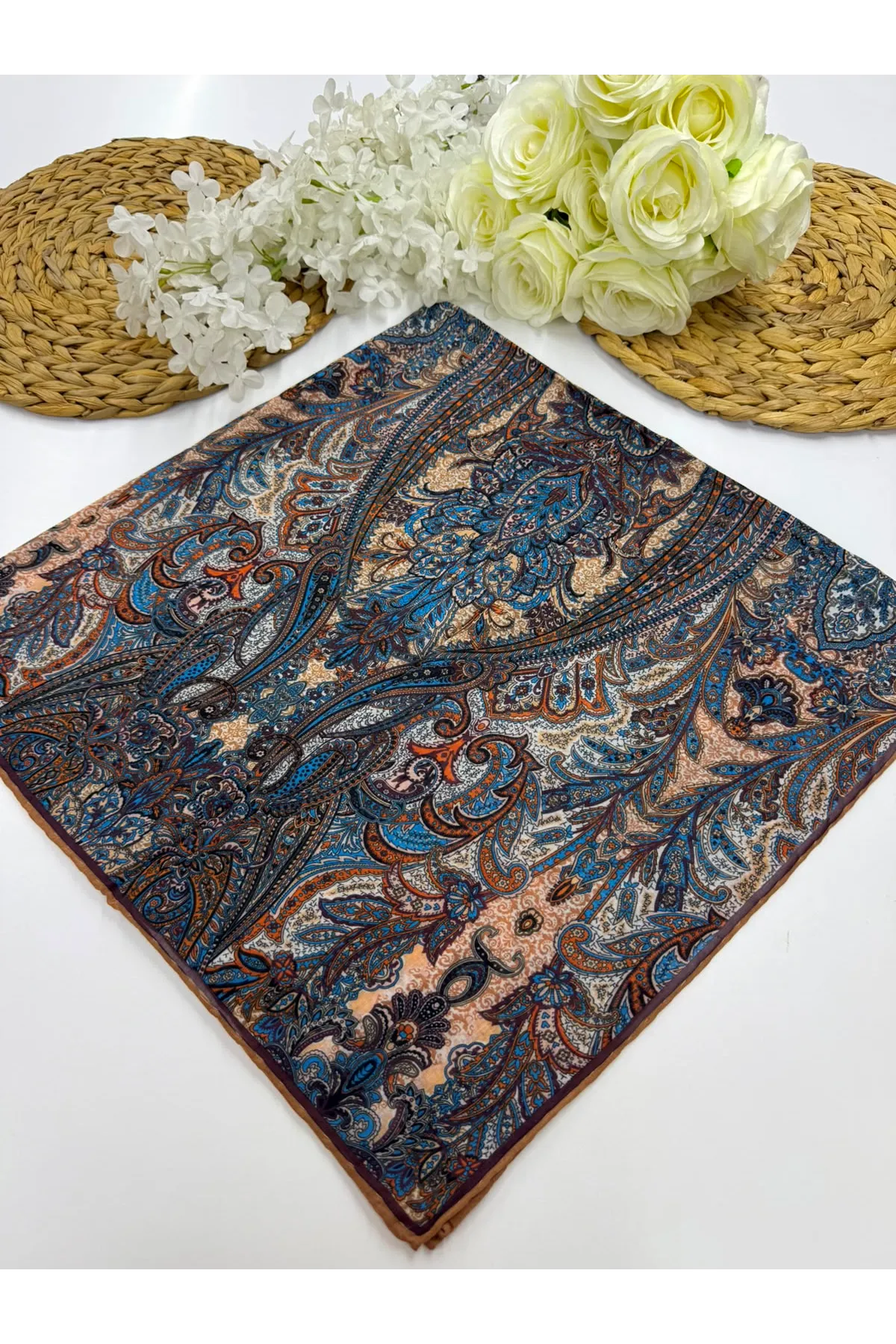 Etnik Desen Soft Eşarp Kod : 5252