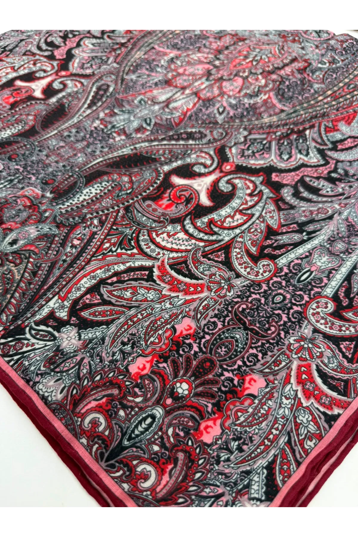 Etnik Desen Soft Eşarp Kod : 5252