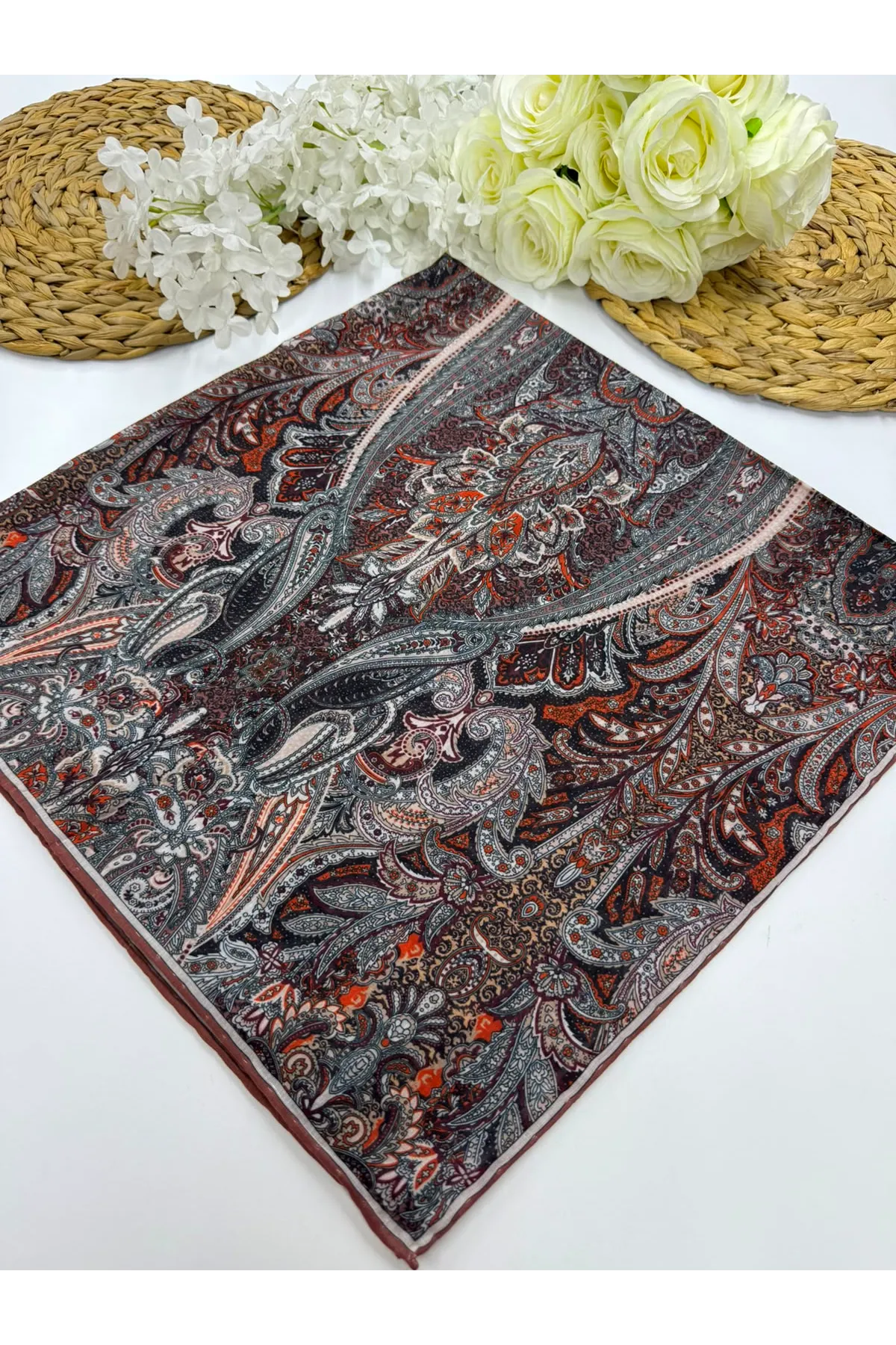 Etnik Desen Soft Eşarp Kod : 5252