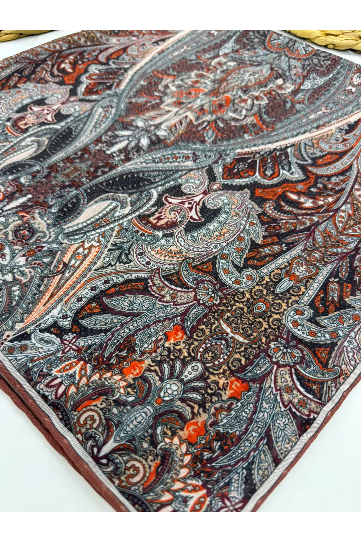 Etnik Desen Soft Eşarp Kod : 5252