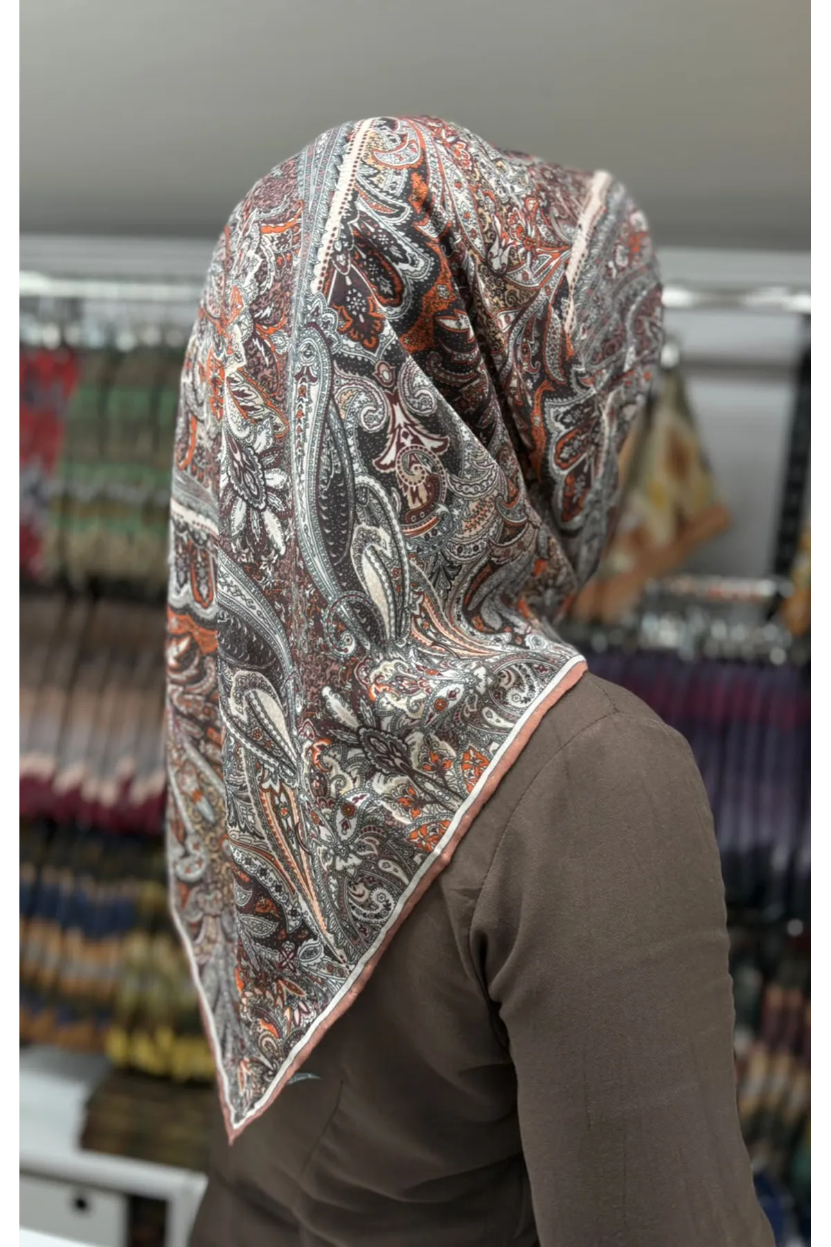 Etnik Desen Soft Eşarp Kod : 5252