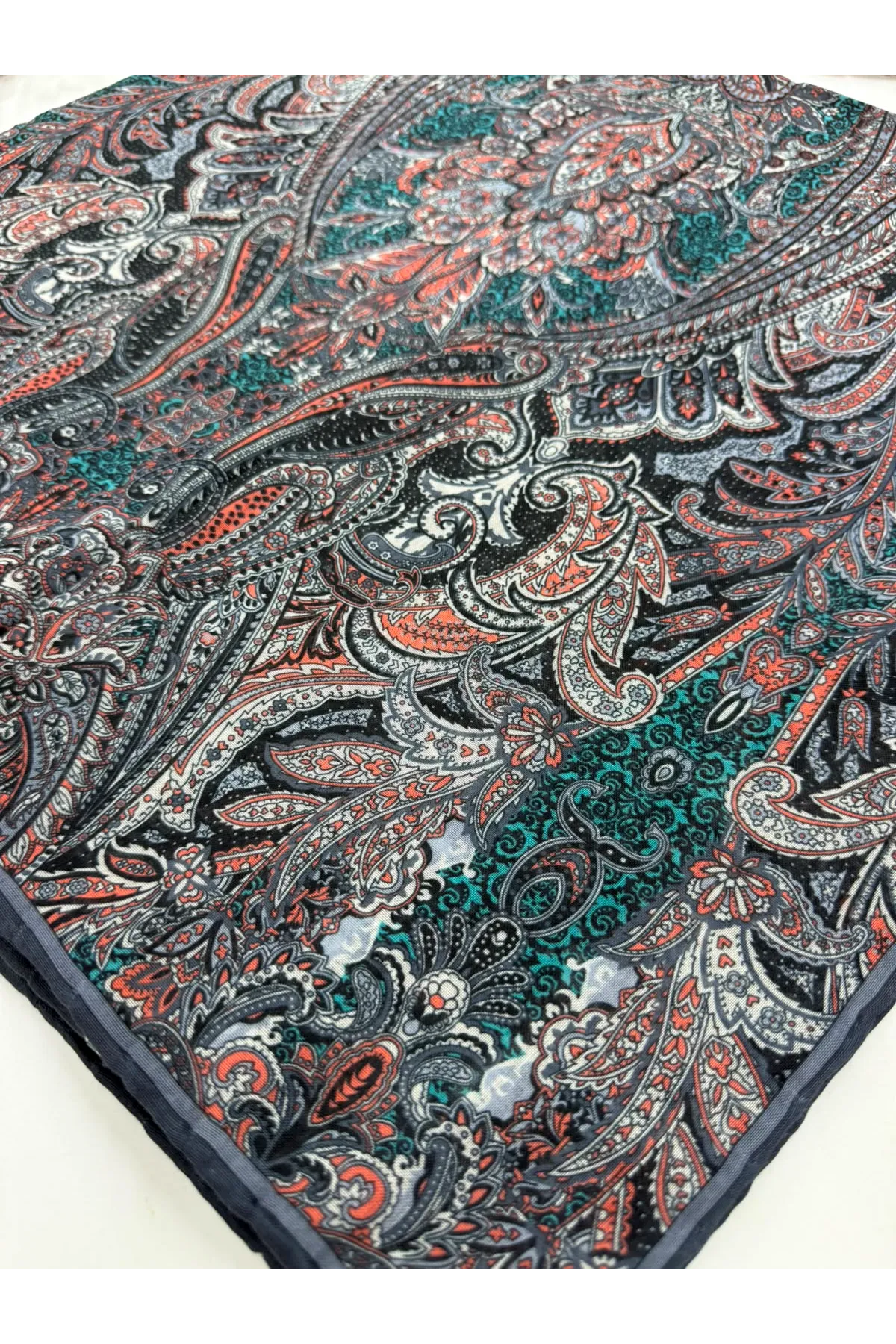 Etnik Desen Soft Eşarp Kod : 5252