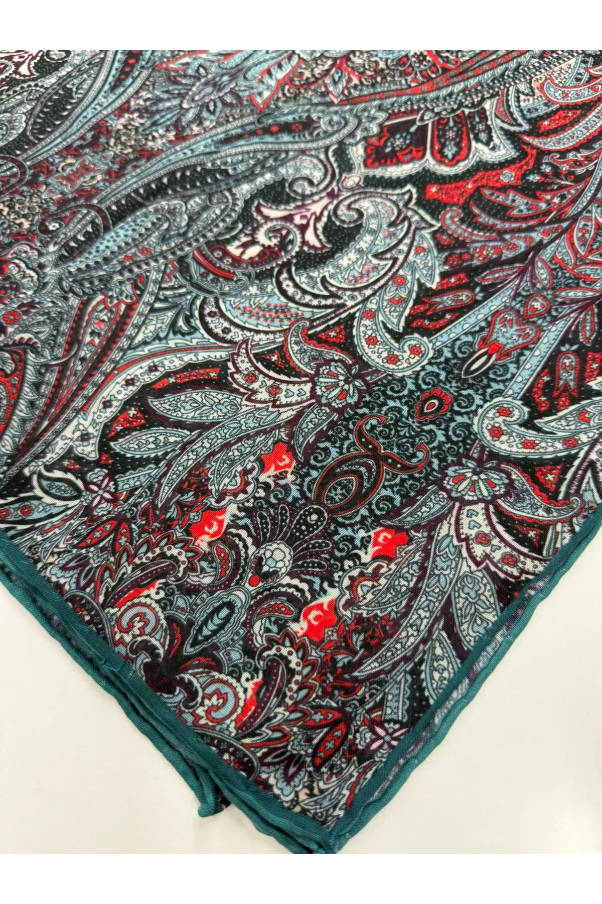 Etnik Desen Soft Eşarp Kod : 5252