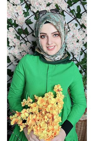 Rüya Koton Eşarp Azra Modeli