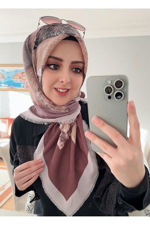 Rüya Koton Eşarp Levi Modeli