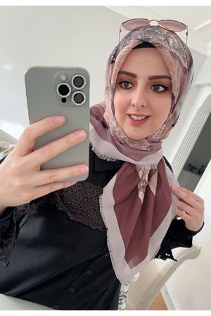 Rüya Koton Eşarp Levi Modeli