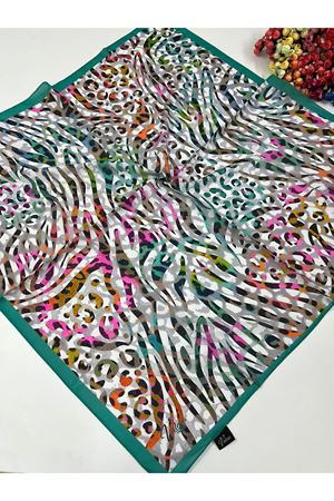 Valens Soft Eşarp Leozebra Modeli