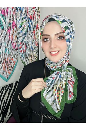 Valens Soft Eşarp Leozebra Modeli