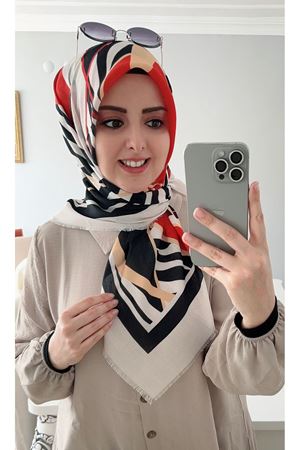 Rüya Koton Eşarp Nisa Modeli  