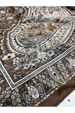 Etroçiçek Modeli Soft Eşarp Kod:11