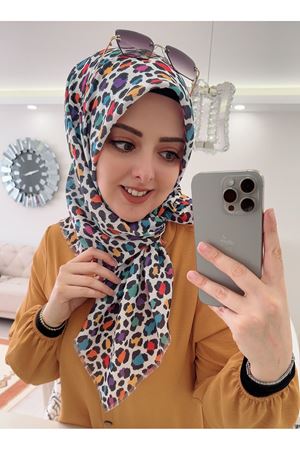 Rüya Koton Eşarp Renkli Leopar Modeli
