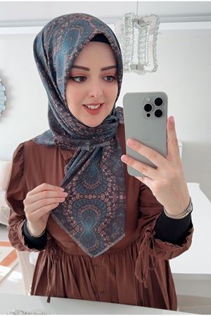 Rüya Koton Eşarp Safir Modeli 