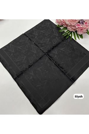 Üçgen Desen Jakar Eşarp (Siyah)