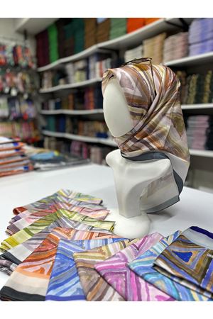 Geometrik Desen Kristal Eşarp   