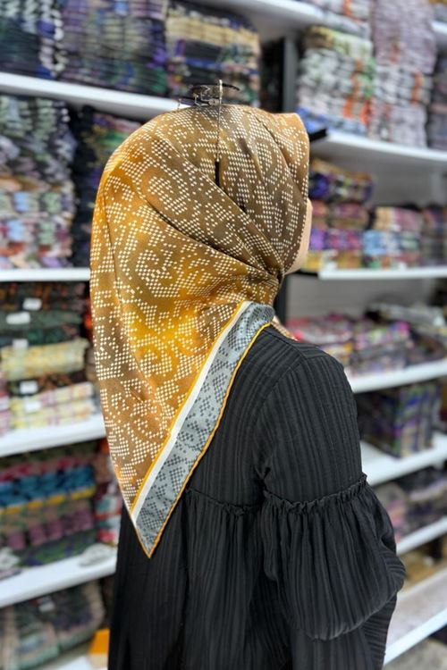 Levidor Kristal Eşarp kod:1782-8