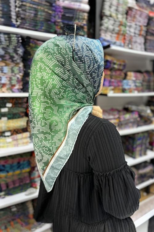 Levidor Kristal Eşarp kod:1782-1