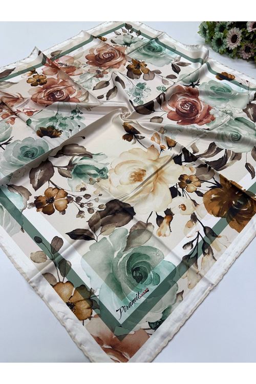 Piramit Çiçek Desen İpeksi Eşarp  