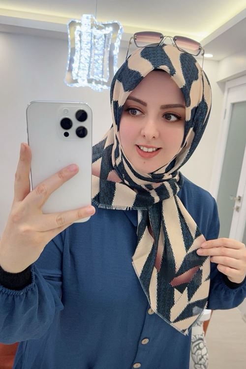 Rüya Koton Eşarp Desa Modeli