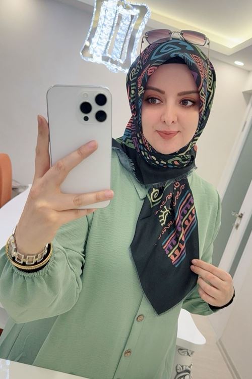 Rüya Koton Eşarp Nevbahar Modeli