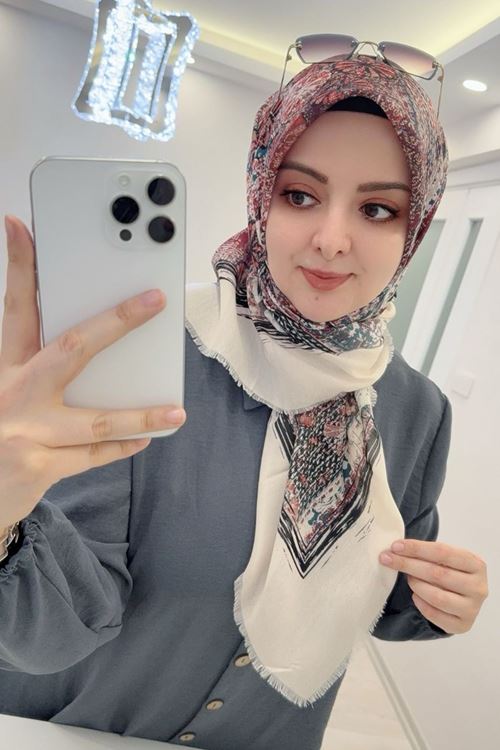 Rüya Koton Eşarp Azra Modeli